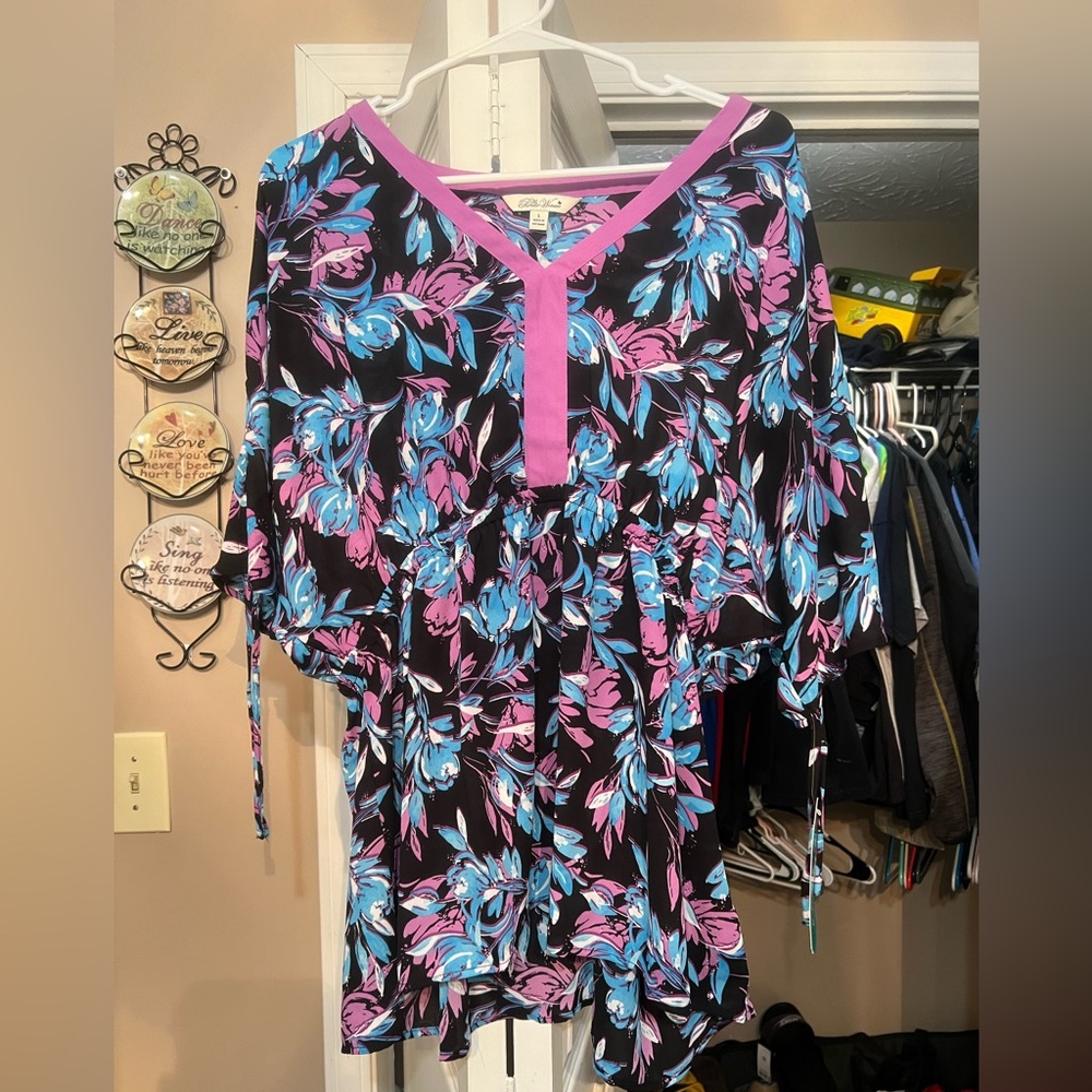 Pioneer woman blouse